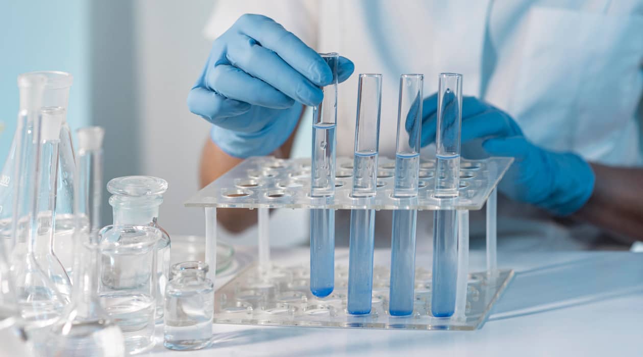 Laboratorio de análisis clínicos de Clínica Sur